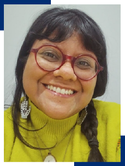 Photo of Dr. Flavia Novais smiling